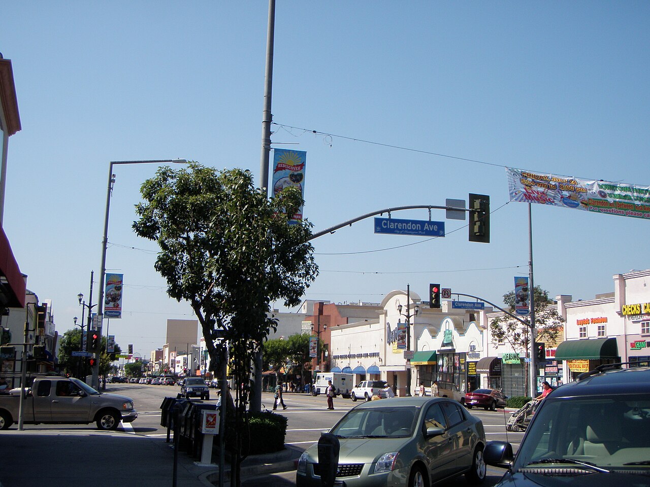 Huntington Park local area and buyer social infrastructure research