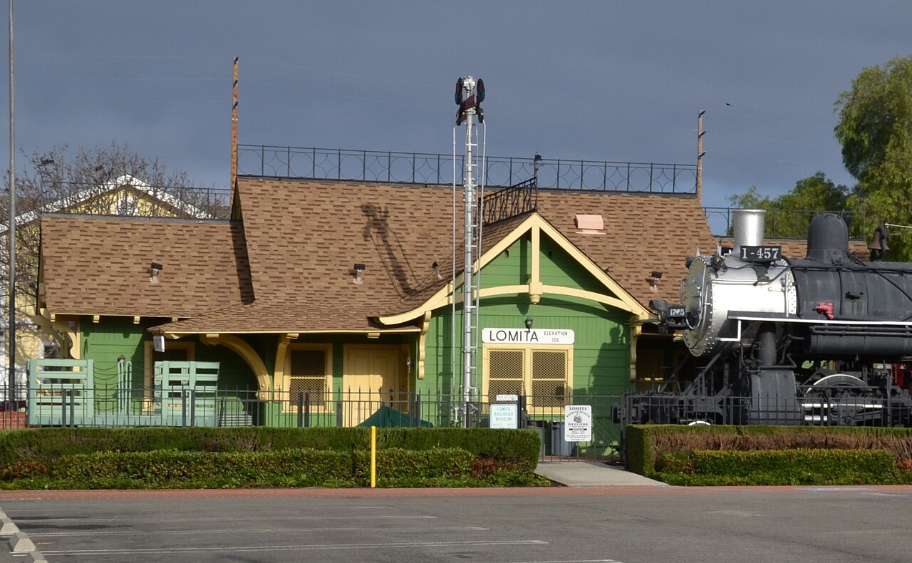 Lomita local area and buyer social infrastructure research