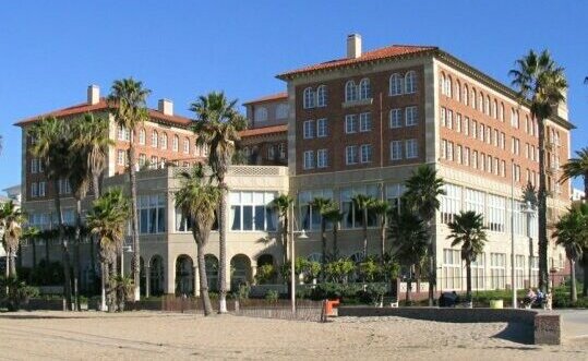 Santa Monica local area and buyer social infrastructure research